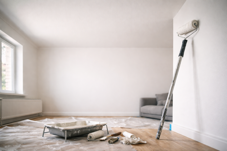 Sådan maler du loft uden striber: min helt ærlige trin-for-trin metode